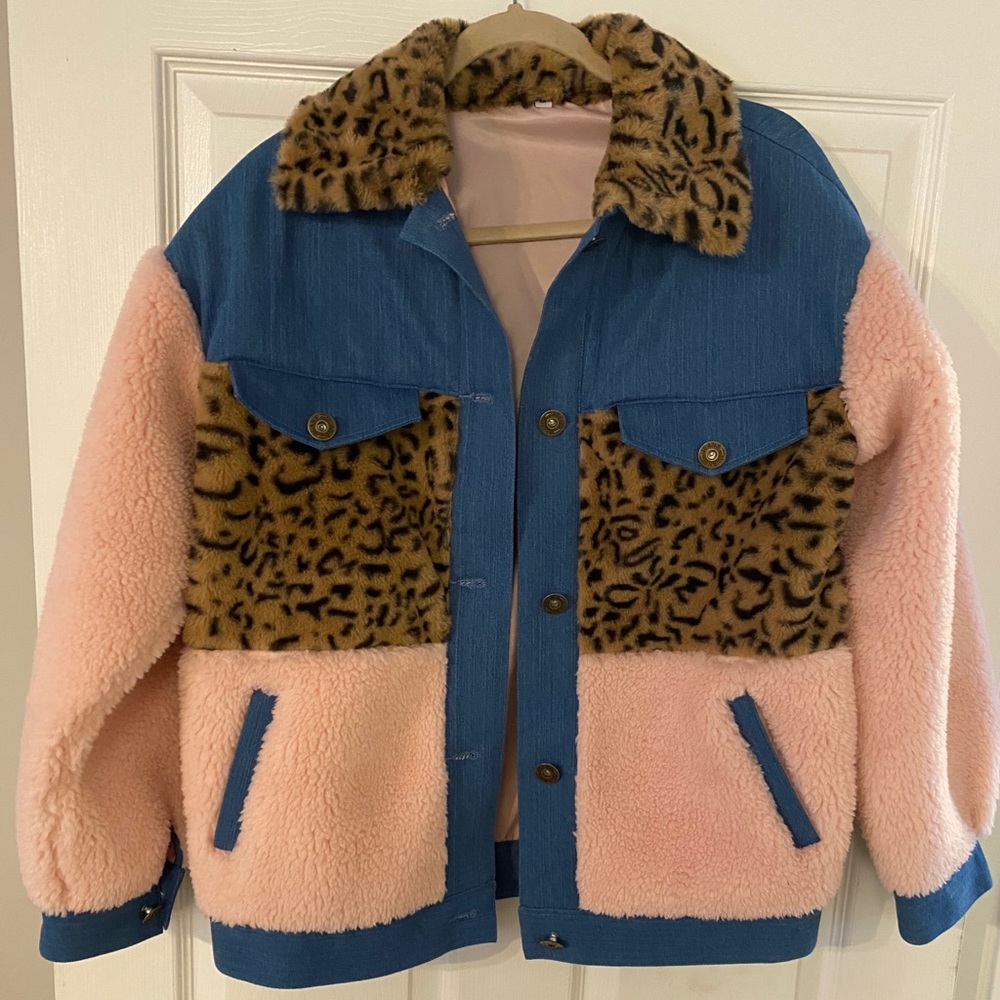 Super cute denim, leopard, and pink jacket!!